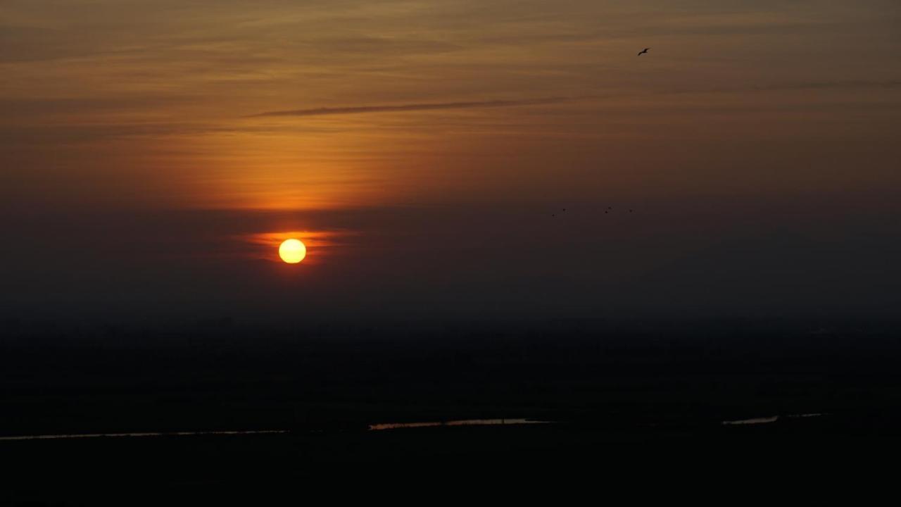 Les Couchers De Soleil A เอมปูเรียบราบา ภายนอก รูปภาพ